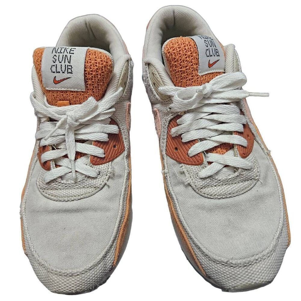 Nike shoes 